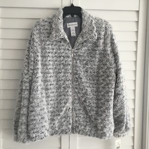 Alfred Dunner Gray Faux Fur Jacket- size L